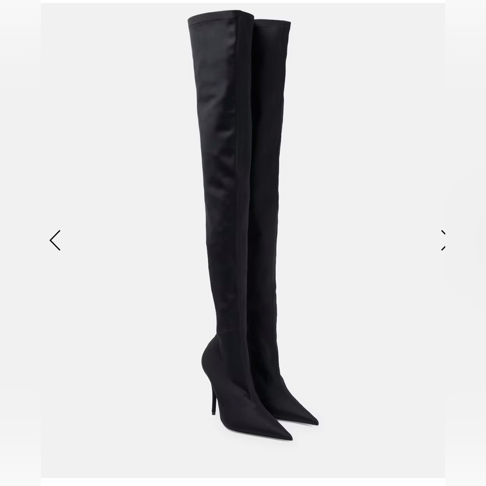 Balenciaga Over-the-Knee Sock Boots – Black | Seen on Kim Kardashian
size 36 - Picture 11 of 11